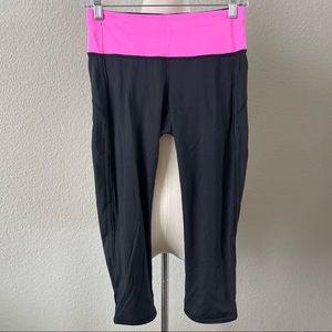 Lululemon Crop Black & Pink
